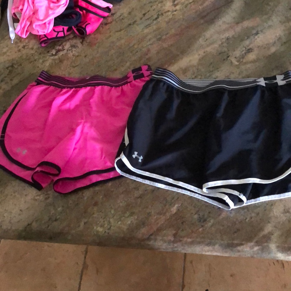Under armour running shorts bundle sz xs